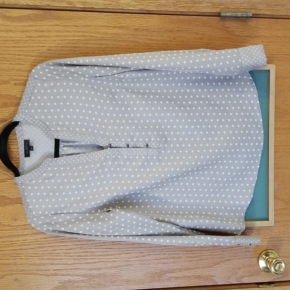 Limited blouse M polka dot long sleeve gray white